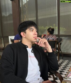 Charoenchai Khantichaikhajohn Instagram - ⛰️