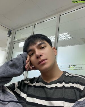 Charoenchai Khantichaikhajohn Instagram - Need Something!! But what?? 🤔