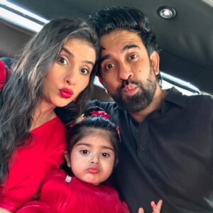 Charu Asopa Instagram - 🌹 

#familytime 

🧿