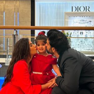 Charu Asopa Instagram - 🌹 

#familytime 

🧿
