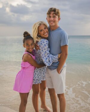 Chase Chrisley Instagram - My whole heart! Im so grateful to God for these three. I truly dont know if i could make it if i didnt have the strength and love that these three have given me and continue to give me each and everyday. God truly blessed me with three Angels.