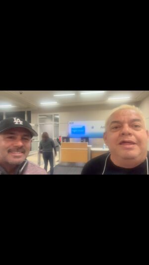 Chavo Guerrero Jr. Instagram - Chavo Guerrero Jr. y Hugo Savinovich hablan sobre la vida y opinan sobre la súper estrella de la WWE, Sami Zayn, diciendo que está experimentando depresión existencial. Nuestras mejores vibras a Sami siempre. 

#wrestling #prowrestling #luchalibre #puroresu #wwe
