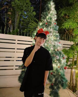 Chawinroj Likitchareonsakul Instagram - ❤️🎅🏻🎄✨