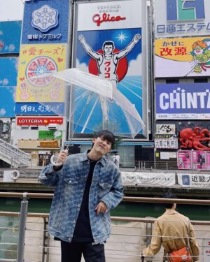 Chawinroj Likitchareonsakul Instagram - Goooo ! 🇯🇵🖤☔️