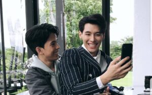 Chayapol Jutamas Instagram - 1ปีแล้ว..คิดถึงน้องนนกันมั้ย🤭น้องนนคิดถึงพี่ๆทุกคนเลยครับ❤❤ #DarkBlueKiss