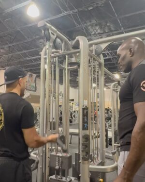 Cheick Kongo Instagram - 🌟 Training with the French MMA  Legend @kongo4real