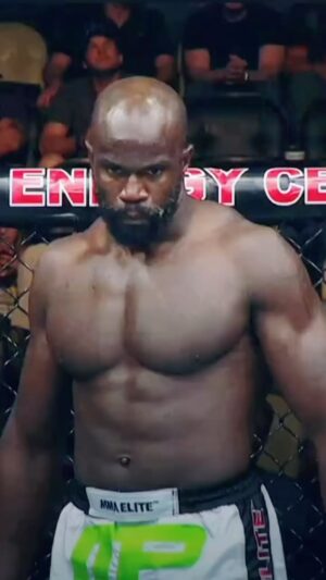 Cheick Kongo Instagram - Should the referee have stopped?
@danmiragliotta
