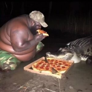Cheick Kongo Instagram - The nite @rampage4real  fought Crocus and his crew for pizza slices. Story says he started his diet bc of animals abused case