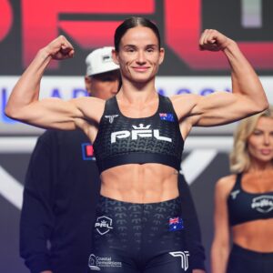 Chelsea Hackett Instagram - Weighed in 57.2kgs
Cut made easy thanks to @the_fightdietitian @thecombatdietitian