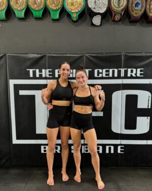 Chelsea Hackett Instagram - Sparring day w/ my sis 👯‍♀️🥰