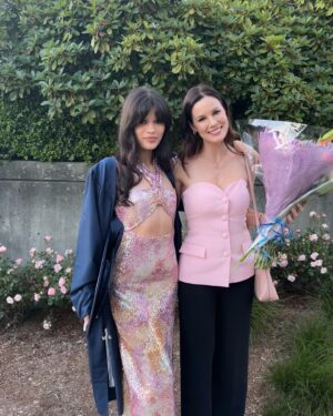Chelsea Hobbs Instagram - 1 down 3 to go! 😆 🎓💕🙏🥲

Also her dress is @zara so is my 🔝 cause I know yall are gonna ask 

#grad2024 #classof2024 #classof24 #momof4 #momlife #momsofinstagram