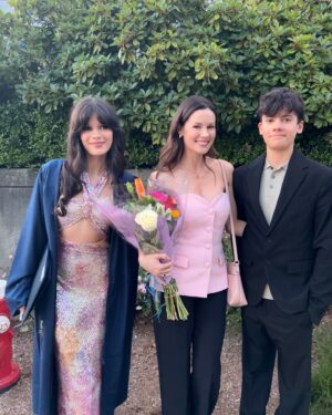 Chelsea Hobbs Instagram - 1 down 3 to go! 😆 🎓💕🙏🥲

Also her dress is @zara so is my 🔝 cause I know yall are gonna ask 

#grad2024 #classof2024 #classof24 #momof4 #momlife #momsofinstagram