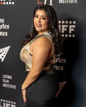 Chelsea Rendon Instagram - The Unexpecteds Premiere at @laliff_ It was an unforgettable night! I felt like a bombshell beauty queen 💃🏻 thank you to @moneekahhh my wifey for the amazing beat, and to @mosesmun for helping me pick the fit 😝

📸 Photo credit @carlalopezofficial 
💄Glam by @she_beats_faces 

#premiere #redcarpet #TheUnexpecteds #LALIFF