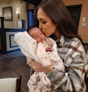 Chelsea Vale Instagram - My Girl 💗 My Heart 💗👼🏻