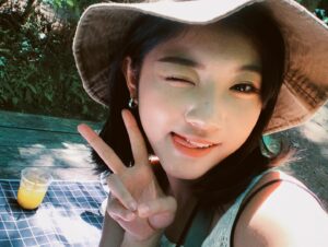 Chen Si Ling Instagram - 今天我生日！🎂🎀💫
這是我前幾天出去玩的照片😝

#happybirthday #22