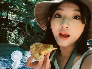 Chen Si Ling Instagram - 今天我生日！🎂🎀💫
這是我前幾天出去玩的照片😝

#happybirthday #22