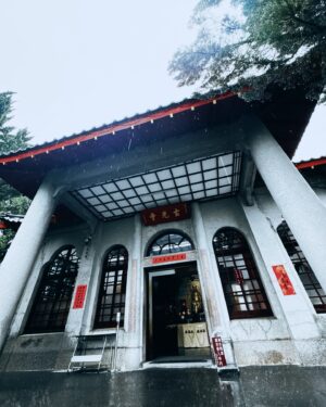 Cheney Song Instagram - 極致幸福的呼吸著燦笑著。