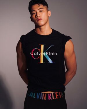 Cheng Chang Fan Instagram - Embracing love, equality, and the beautiful 
spectrum of our identities. This month, and 
every month, we celebrate the strength, 
courage, and resilience of the LGBTQIA  
community. Let’s stand together, support one 
another, and continue to fight for a world 
where everyone can live authentically and 
proudly.

擁抱愛、平等和我們身分的美麗光譜🌈
這個月以及每個月，我們都會慶祝 LGBTQIA  群體的
力量、勇氣和韌性。讓我們團結起來，互相支持
，繼續為建立一個人人都能真實而自豪地生活的
世界而奮鬥。

@calvinklein

#ad
