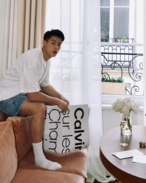 Cheng Chang Fan Instagram - I’m so excited to be back in Paris! Let the celebrations begin with @calvinklein .

Looking forward to seeing you all there ❤️