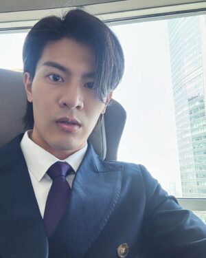 Cheng-Yang Wu Instagram - 給大家看一下我辦公室的View