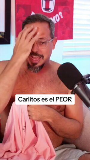 Chente Ydrach Instagram - Vero me compró un shampoo para yo no estar mas calvo y @_carliton rapido con sus comentarios, es el peor, podcast arriba en mi YouTube: Chente Ydrach