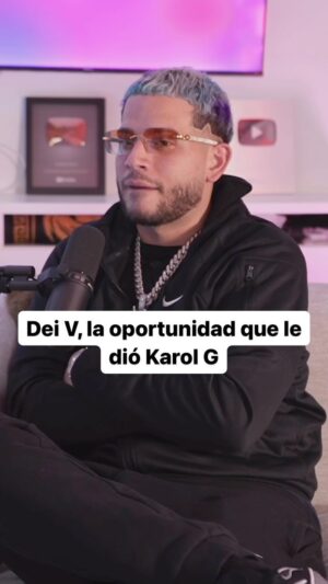 Chente Ydrach Instagram - @deivpr le llegó al podcast y hablamos de la oportunidad que le dió Karol G a cantar su canción favorita de Dei V, chequeense el podcast en mi YouTube: Chente Ydrach