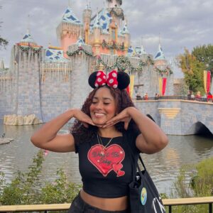 Actress Cheryl Des Vignes HD Instagram Photos and Wallpapers April 2024