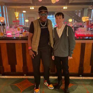 Cheryl Dunye Instagram - I couldn’t stop grinning as I read the script for ep 302. Having the opportunity to be a part of such a huge moment in the season for @umbrellaacad and television history is an incredible honour. 

Thank you cast and crew, Thomas, Jeff and Steve and, of course, thank you Elliot for your authenticity, kindness and talent. It was a dream to work alongside you! @umbrellaacad @netflix
