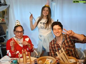 Chester Rushing Instagram - Happy Birthday @miiumaux 🎂So thankful to be in your life. Had a blast Painting, Laughing & Sharing time with You. Also the food we made was So Good!😋 Love you to the moon & back again. 🌙 ✨
#happybirthday