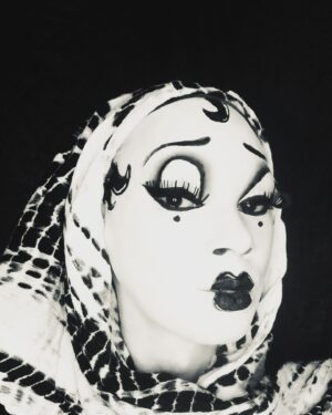 Chi Chi DeVayne Instagram - 🖤 #chichidevayne #rpdr #louisianadrag🐊