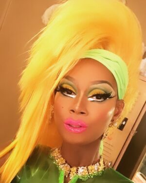 Chi Chi DeVayne Instagram - 💛💚 #chichidevayne #louisianadrag🐊 #rpdr