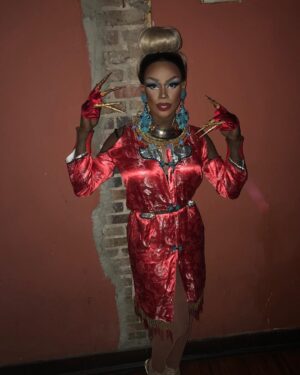 Chi Chi DeVayne Instagram - Feeling the gig😊