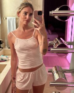 Actress Chiara Ferragni HD Instagram Photos and Wallpapers June 2024