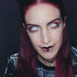 Chiara Lucia Preziosi Instagram - Abduct me, please. 🛸
.
Indosso le lenti Gridding White di @ttd_eye
Se fate un ordine dal loro sito potete usare il codice "rubyrust" per uno sconto del 10%.
.
.
.
.
#contactlenses #eyes #lens #halloween #whiteeyes #whitelenses #creepy #creepymakeup #alien #spacebuns #cyberpunk #scifi #cybergoth