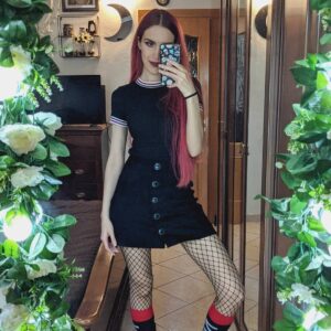 Chiara Lucia Preziosi Instagram - Paragon in the streets, renegade in the sheets.
❤🤍❤
Buon N7 day a tutti quelli che come me sperano ancora nell'annuncio di una remastered/remake di Mass Effect. Che questa foto ci porti fortuna.
.
.
.
.
#n7day #masseffect #bioware