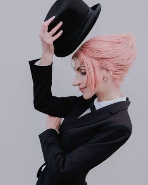Chiara Lucia Preziosi Instagram - BOLD🌹PRECISE🌹EXPERIMENTAL
Ph: @zeropuntosedici
.
.
.
.
#pearl #pearlcosplay #stevenuniverse #stevenuniversecosplay #sucosplay #pearlstevenuniverse #itsoverisntit #tuxedopearl #cosplayer #cosplay #makeup