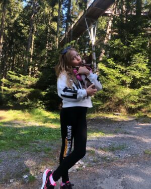 Chiara Nella Kekrt Instagram - Co máte radši? Město🏙️ a nebo výlet do přírody🌲? 

#trip #nature #energy #beautifulday