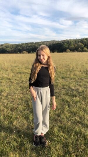 Chiara Nella Kekrt Instagram - 💋🫵🏽

#beautifulday #enjoy #happygirl #trend #trending
