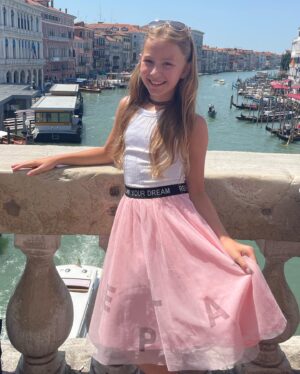 Chiara Nella Kekrt Instagram - Venice🤍

#venice #italy #beautiful #gondola #familytrip #miluju