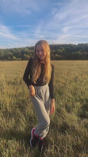 Chiara Nella Kekrt Instagram - 🫶🏼😚

#fun #dance #dancing #dancingqueen #iloveit #trending #trendingreels