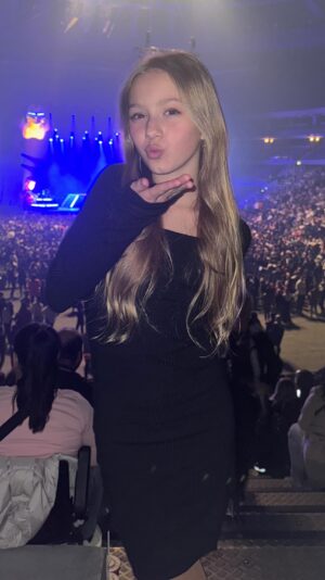 Chiara Nella Kekrt Instagram - Easter break☘️🐣🤍
Jak si užíváte sluníčkový velikonoční víkend🥰?

#easter #easterbreak #beautiful #day #sunnyday #dancing #trending #reels #fyp #bilasobota #velikonoce