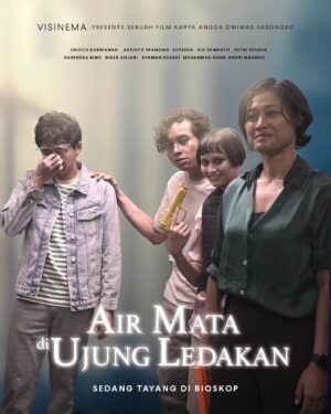 Chicco Kurniawan Instagram - Yang mana nih yang bakal kamu tonton di bioskop? 😆

#13BomdiJakarta
#13BomdiJakartaFilm
#SedangTayangdiBioskop