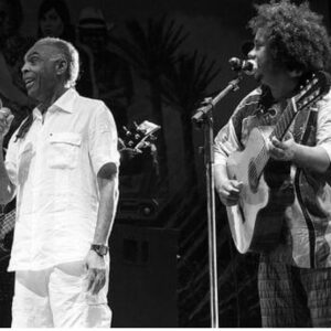 Chico César Instagram - parabéns, mestre luminoso @gilbertogil. todos os catolezins se alumeiam e vibram contigo. um xêro.