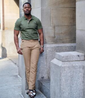 Chido Nwokocha Instagram - From a distance… 
.
.
.
🪞(styled)  @brianjordanjr 
📸 @joshua_dwain 
.
#newyork #smooth #summer #sunsetlover