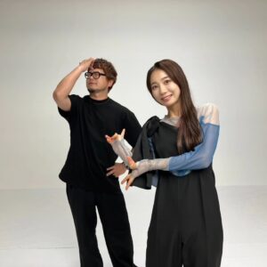 Chika Anzai Instagram - TVアニメ【ザ・ファブル】にて
佐羽ヒナコの声を担当します。

現在日本テレビ系で12話まで放送中です！
原作の味わいそのままに、アニメーションならではの演出が観てて楽しくて仕方ないです。

観ている方はご存知の通り、今は小島編のクライマックスですね…！
アウトローな世界観…そして緊張感と緩さの塩梅が最高なので、存分に楽しんでください。

わたしが声を担当するヒナコは、宇津帆編から登場します。

まだご覧になってない方はぜひ配信などで追いかけていただいて、アニメーションの【ザ・ファブル】も楽しんでください！

📷
①宇津帆編からの新しいキービジュです！

②③主人公・佐藤役の興津さんと✌️
先日ガッツリ取材をしていただいたときのお写真！

④⑤講談社さんにいただいたぬいぐるみ😍
ありがとうございます！！
ちゃんと目出し帽もついてるんです…感動！

──改めて、
TVアニメ【ザ・ファブル】──
宜しくお願いします───！

hairmake @smode_shinobu

style @shingo_tsuno

#アニメファブル
#興津和幸
#安済知佳