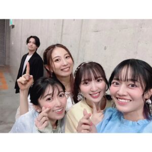 Chika Anzai Instagram - AnimeJapan2024
【響け！ユーフォニアム3】
放送直前スペシャルステージに登壇しました！

放送前のわくわくを、ユーフォファンの皆さんと共有できて幸せでした。
ありがとうございました！！！！

これまでを少しだけ振り返る映像を観たり、アフレコの話をしたり、新PVと新情報など盛り沢山でお送りしました🎺
相変わらず自由で楽しいメンバーだった😍

まだ配信でのアーカイブはありますので、ぜひご覧になっていただいて、4月7日㈰からの放送を楽しみにしていてください🥰

📷
戸松さん&天ちゃんもいるフルメンバー写真はユーフォ公式Xをご覧ください🙏
①②カルテット&秀一✌️
石谷さんが後ろにいたのでこっそり撮りました(笑)
トークでもお話しましたが、ここにきて麗奈と秀一でガッツリ会話するシーンが多くて新鮮でした！お楽しみに！

③④ユーフォがラストステージだったので、終わってから見に行けました！
ジオラマとポチさんたち見れたよ〜😍😍
すごかった！！！ぜひ明日行く方々KADOKAWAさんのブースへGO！
【終末トレインどこへいく？】は4月1日から放送です！わたしは千倉静留役です宜しくお願いします🚃

⑤ささ恋は4月13日から放送です！わたしは天沢始役です宜しくお願いします！

⑥⑦麗奈さん意識のファッション&ヘアメイクでした🙋
なんて育ちが良さそうな格好なんだ…普段絶対着ない…😇
ユーフォ3でも色んな麗奈さんが見れますので楽しみにしていてください😍

異世界スースクは見に行けず…🥲
ぜひわたしの分もブースへ行って楽しんでください！
【異世界スーサイド・スクワッド】は7月から放送です。カタナ役です宜しくお願いします！

そしてAnimeJapanにて発表されましたが、【デリコズ・ナーサリー】にてテオドール・クラシコの声を担当します！
こちらも7月から放送です宜しくお願いします🐻

改めて、ありがとうございました！

hairmake @smode_shinobu 

#ユーフォ3期
#anime_eupho
#黒沢ともよ
#朝井彩加
#豊田萌絵
#石谷春貴
#終末トレイン
#ささ恋
#異世界スースク
#デリコズ
#安済知佳
