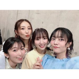 Chika Anzai Instagram - AnimeJapan2024
【響け！ユーフォニアム3】
放送直前スペシャルステージに登壇しました！

放送前のわくわくを、ユーフォファンの皆さんと共有できて幸せでした。
ありがとうございました！！！！

これまでを少しだけ振り返る映像を観たり、アフレコの話をしたり、新PVと新情報など盛り沢山でお送りしました🎺
相変わらず自由で楽しいメンバーだった😍

まだ配信でのアーカイブはありますので、ぜひご覧になっていただいて、4月7日㈰からの放送を楽しみにしていてください🥰

📷
戸松さん&天ちゃんもいるフルメンバー写真はユーフォ公式Xをご覧ください🙏
①②カルテット&秀一✌️
石谷さんが後ろにいたのでこっそり撮りました(笑)
トークでもお話しましたが、ここにきて麗奈と秀一でガッツリ会話するシーンが多くて新鮮でした！お楽しみに！

③④ユーフォがラストステージだったので、終わってから見に行けました！
ジオラマとポチさんたち見れたよ〜😍😍
すごかった！！！ぜひ明日行く方々KADOKAWAさんのブースへGO！
【終末トレインどこへいく？】は4月1日から放送です！わたしは千倉静留役です宜しくお願いします🚃

⑤ささ恋は4月13日から放送です！わたしは天沢始役です宜しくお願いします！

⑥⑦麗奈さん意識のファッション&ヘアメイクでした🙋
なんて育ちが良さそうな格好なんだ…普段絶対着ない…😇
ユーフォ3でも色んな麗奈さんが見れますので楽しみにしていてください😍

異世界スースクは見に行けず…🥲
ぜひわたしの分もブースへ行って楽しんでください！
【異世界スーサイド・スクワッド】は7月から放送です。カタナ役です宜しくお願いします！

そしてAnimeJapanにて発表されましたが、【デリコズ・ナーサリー】にてテオドール・クラシコの声を担当します！
こちらも7月から放送です宜しくお願いします🐻

改めて、ありがとうございました！

hairmake @smode_shinobu 

#ユーフォ3期
#anime_eupho
#黒沢ともよ
#朝井彩加
#豊田萌絵
#石谷春貴
#終末トレイン
#ささ恋
#異世界スースク
#デリコズ
#安済知佳