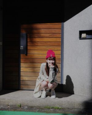 Ching-Tien Li Instagram - 甲辰龍年 🐲 🧧

服裝 @hot_girl_discount
鞋 @amaitw