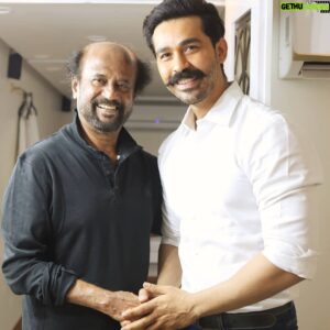 Chirag Jani Instagram - Happy Birthday to Our UNIVERSAL FAVOURITE HERO ❤️😎 One and Only Thalaivar Super Star Rajinikanth SIR - @rajinikanth ❤️🔥 #HBDThalaivarSuperStarRAJINI #Darbar @lyca_productions 
#Chiragjani #chiragjaniactor #KAAPPAAN #villain #Ranjith #Acpsamrat #GTheFilm #handsomeVillain #hbdrajinikanth