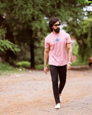 Chirag Jani Instagram - "Life is a marathon, not a sprint. Take each step with purpose and determination to reach your goals! #StayFocused #KeepMovingForward #YouCanDoIt" 🏃🌟 #instagraminspiration 
.
.
.
.
.
Photography:- @venkat_photography_hyd 
Style by :- @sabreen__official 
MUA :- @faizalmakeupart 

.
.
.
#chiragjaniactor #bearded #villain #tollywood #indiancinema #picoftheday #likefollow